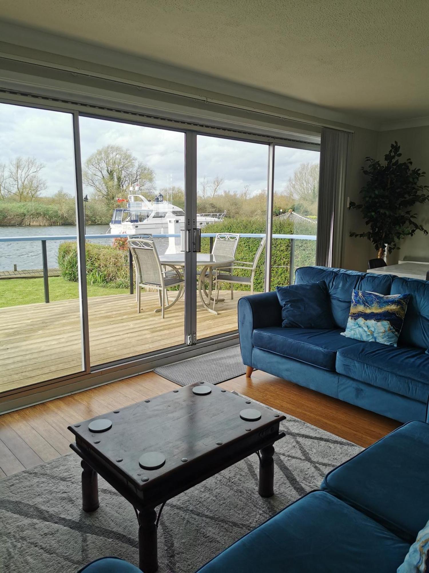 River View - Norfolk Broads Brundall Экстерьер фото